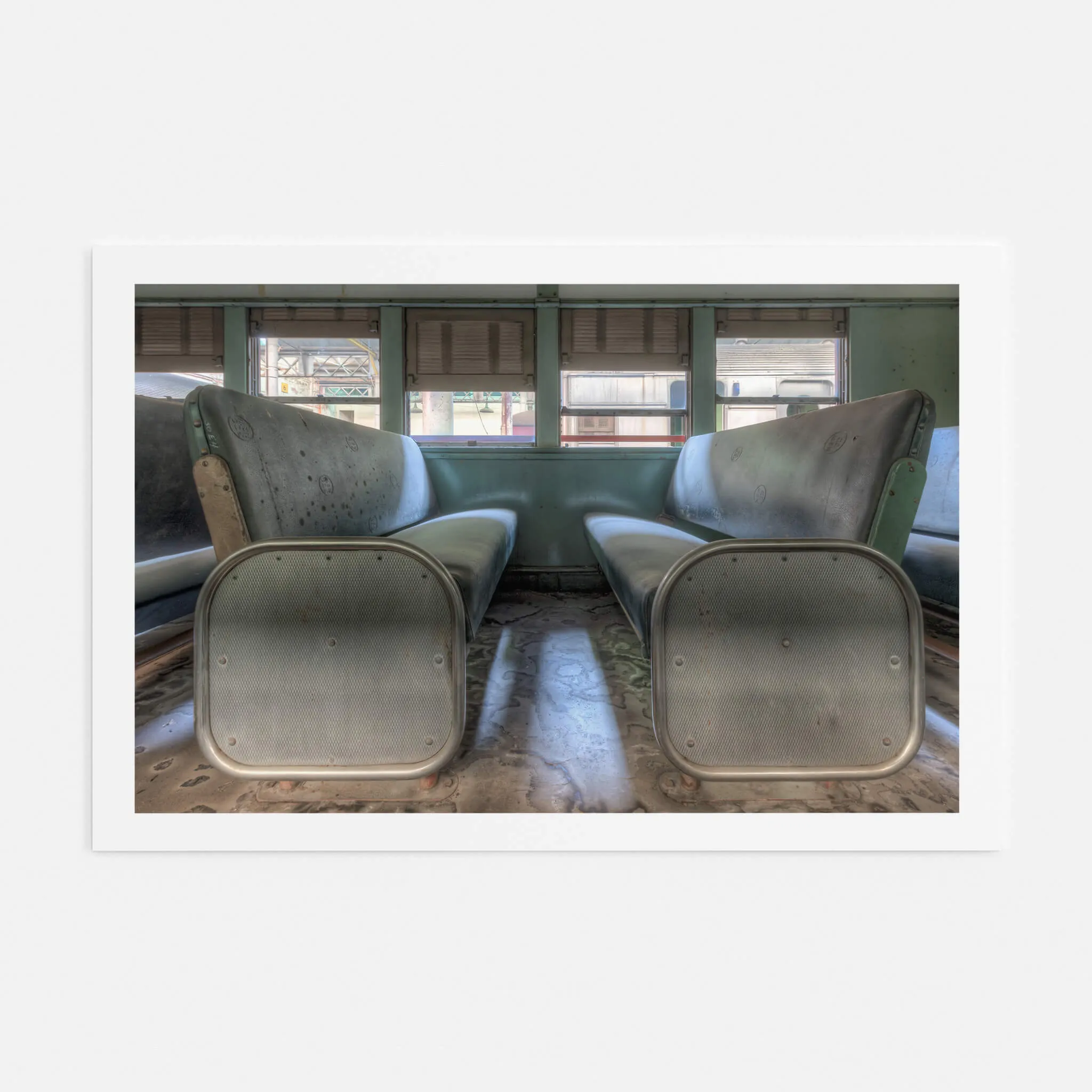 4052 Double Deck Seats | Eveleigh Paint Shop