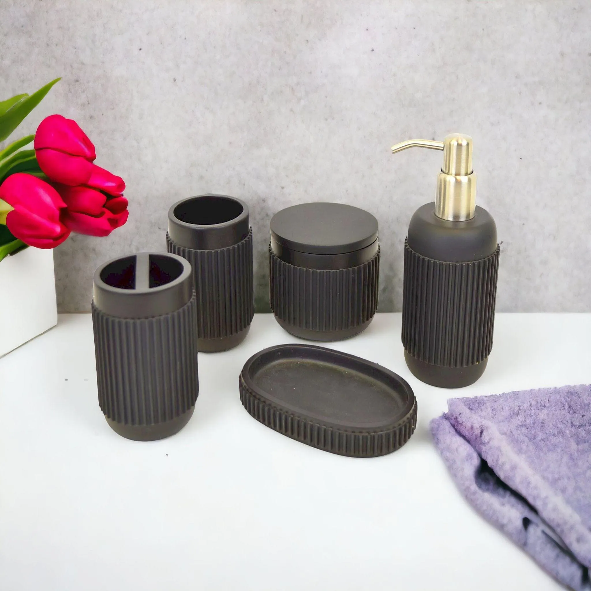 Black Bathroom Set - 5 Piece Bath Set in Ribbed Design