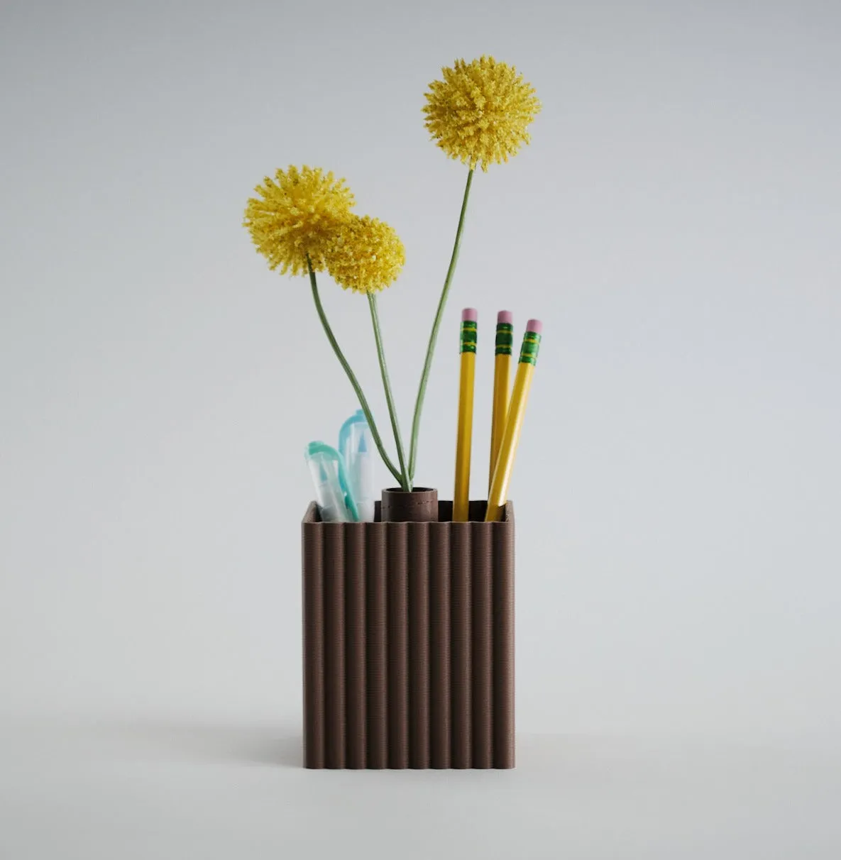 Chloe Pen Holder with Mini Vase