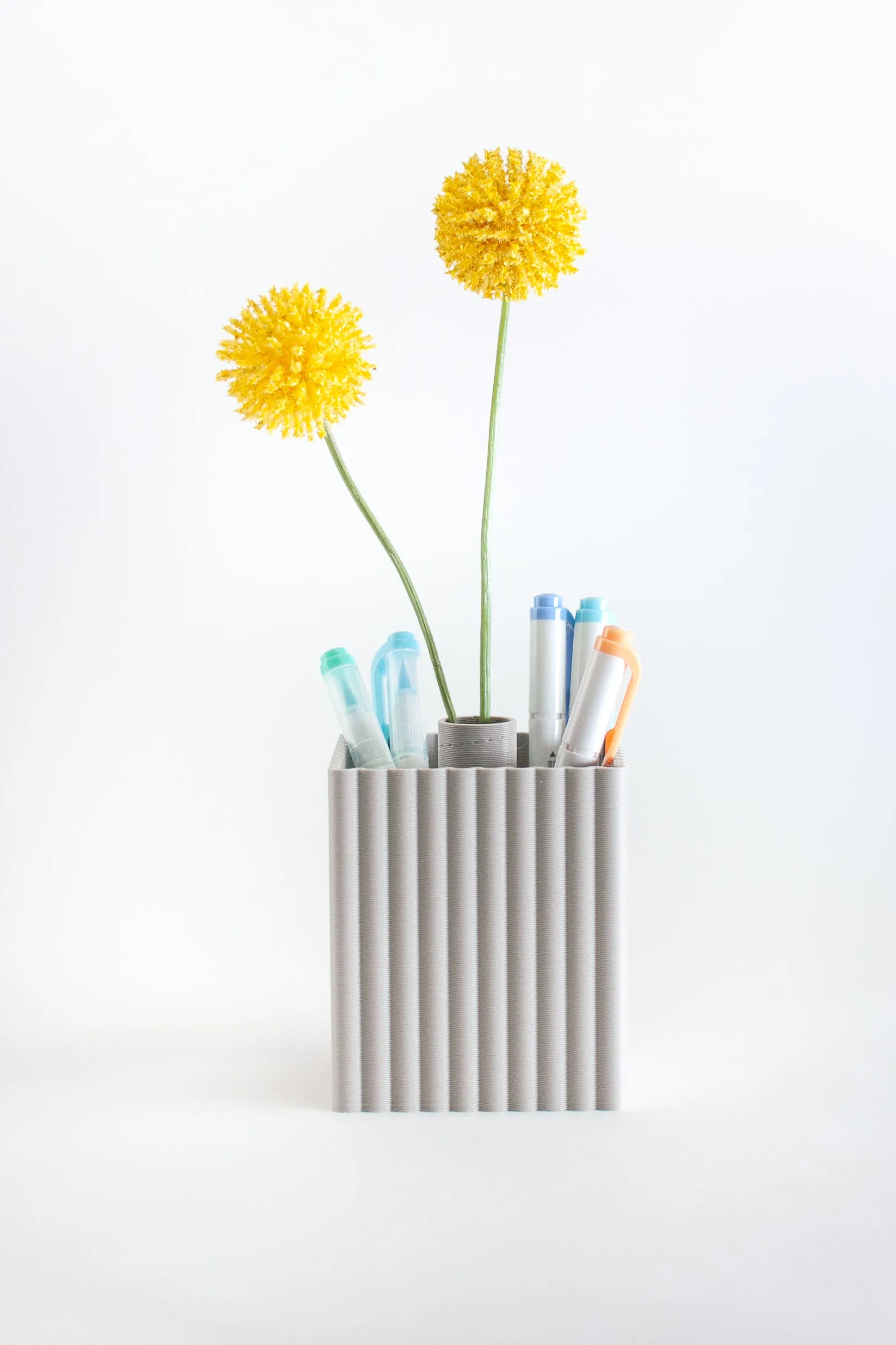 Chloe Pen Holder with Mini Vase