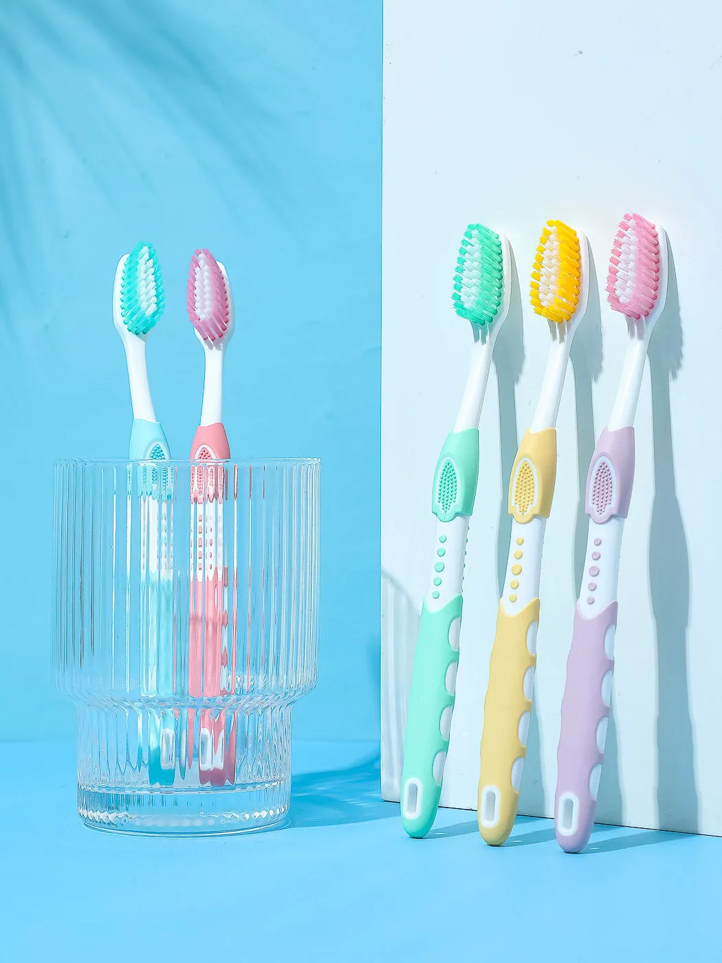 Colored Coolness Toothbrush 5 Pack