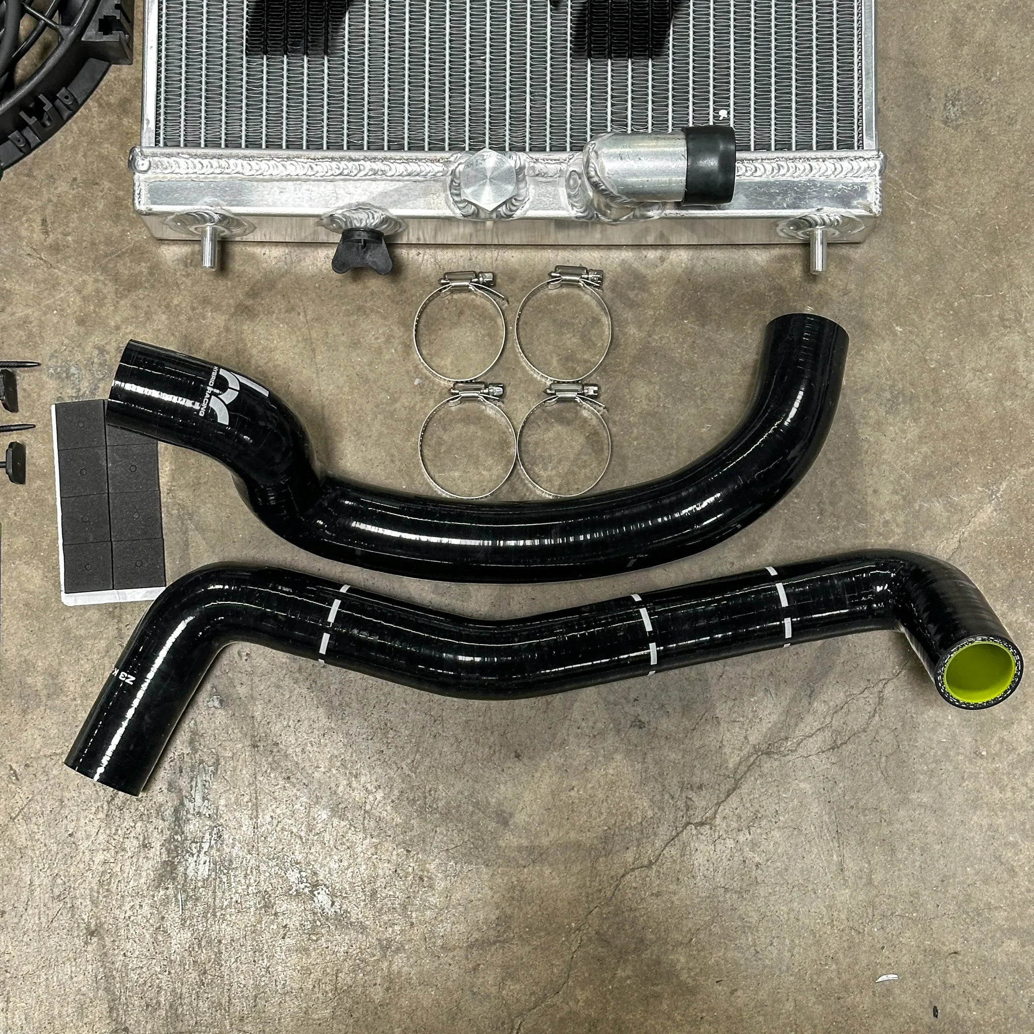 Hybrid Racing Driver Side Radiator Kit For Honda Civic Acura Integra K20A/A2/A3/Z1 Swap