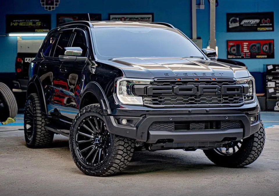 NEXT-GEN EVEREST RAPTOR WIDE BODY KIT, FRONT BUMPER & REAL RAPTOR GRILL