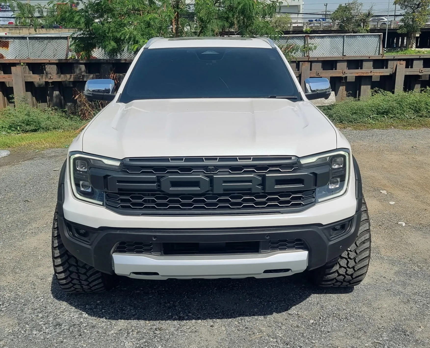 NEXT-GEN EVEREST RAPTOR WIDE BODY KIT, FRONT BUMPER & REAL RAPTOR GRILL