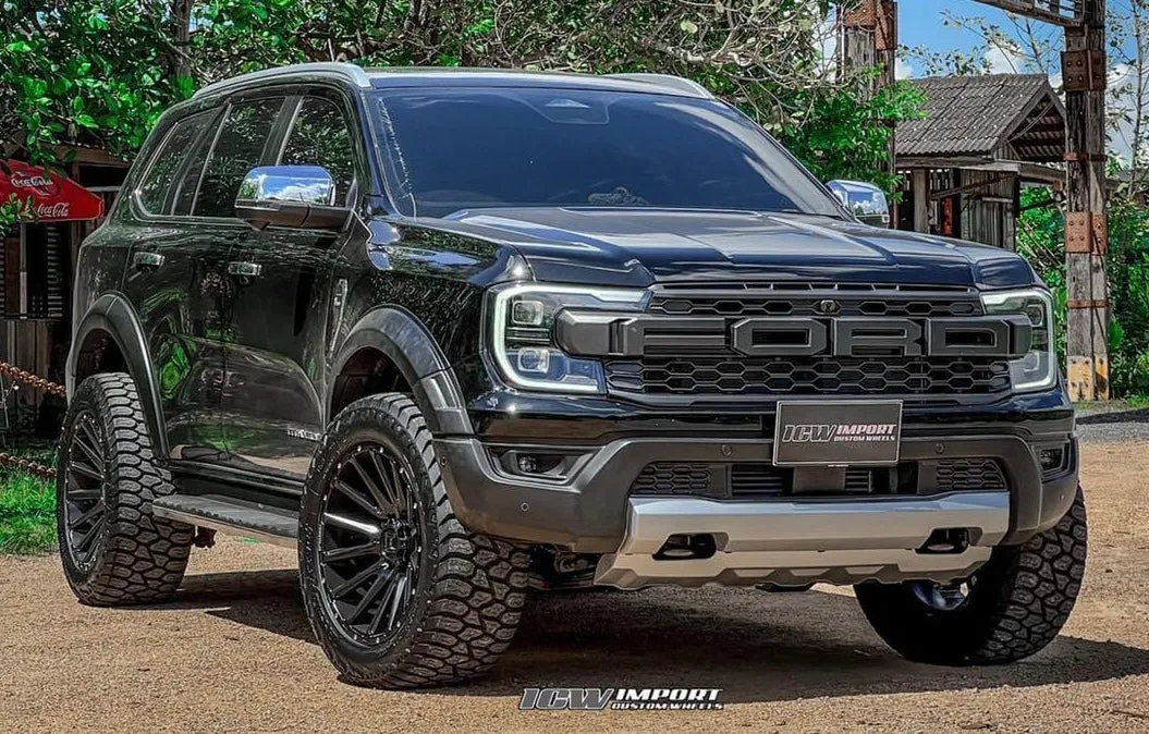 NEXT-GEN EVEREST RAPTOR WIDE BODY KIT, FRONT BUMPER & REAL RAPTOR GRILL