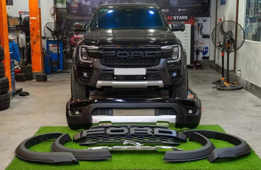 NEXT-GEN EVEREST RAPTOR WIDE BODY KIT, FRONT BUMPER & REAL RAPTOR GRILL