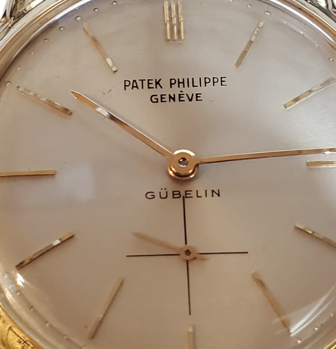 Patek Philippe 2551J Vintage Automatic "Disco Volante" Calatrava Watch Retailed by Gueblin. circa 1958