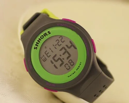 SHHORS Sports Water Resistant Jelly Girls Digital Watch