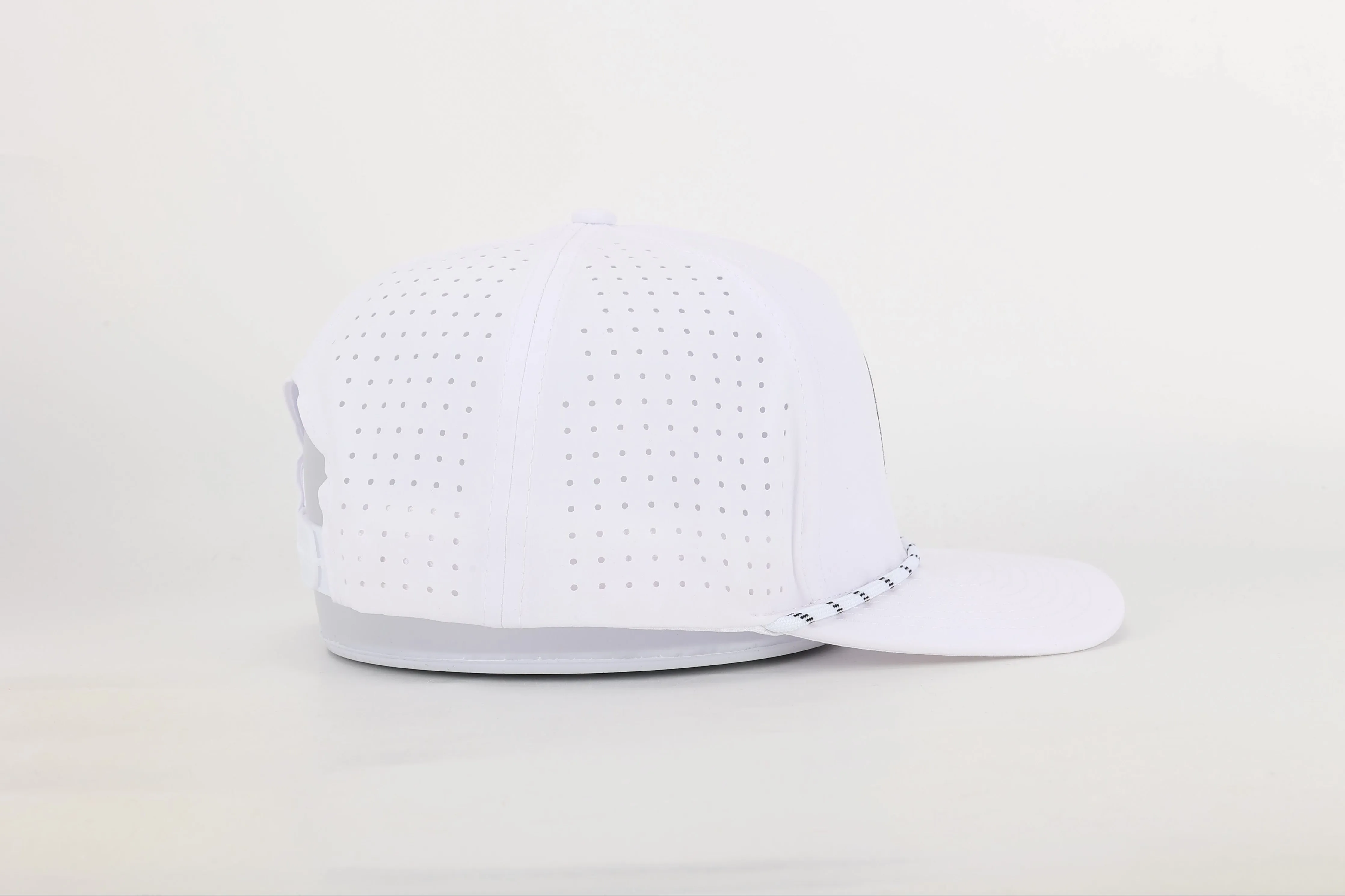 The Watch Dog Golf Hat | White